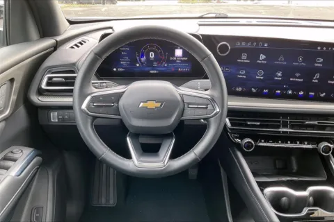 More photos of 2025 Chevrolet Traverse LT at Cable Dahmer Chevrolet of Independence, MO