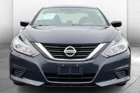 Photos of 2016 Nissan Altima 2.5 S for sale in Independence, MO at Cable Dahmer Chevrolet of Independence