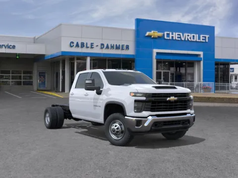 White 2026 Chevrolet Silverado 3500 HD Chassis Cab Work Truck for sale in Independence, MO