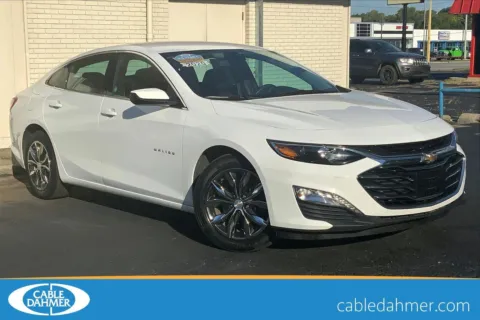 White 2020 Chevrolet Malibu LT for sale in Independence, MO