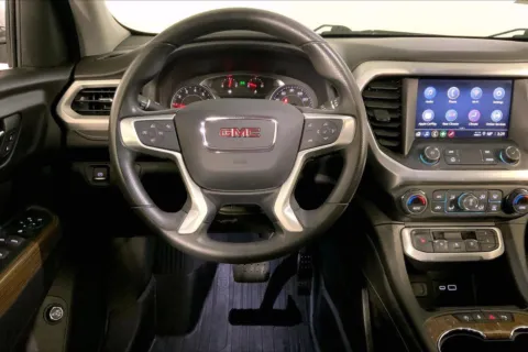 More photos of 2023 GMC Acadia SLE at Cable Dahmer Chevrolet of Independence, MO