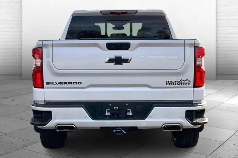 Another view of 2022 Chevrolet Silverado 1500 High Country for sale in Independence, MO at Cable Dahmer Chevrolet of Independence