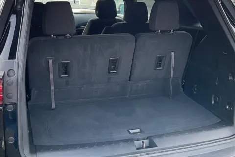 More photos of 2023 Chevrolet Traverse LT Cloth at Cable Dahmer Chevrolet of Independence, MO