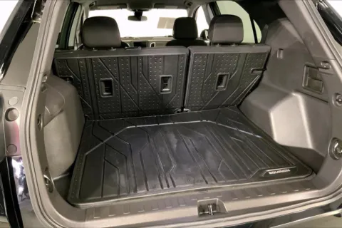 More photos of 2024 Chevrolet Equinox LT at Cable Dahmer Chevrolet of Independence, MO