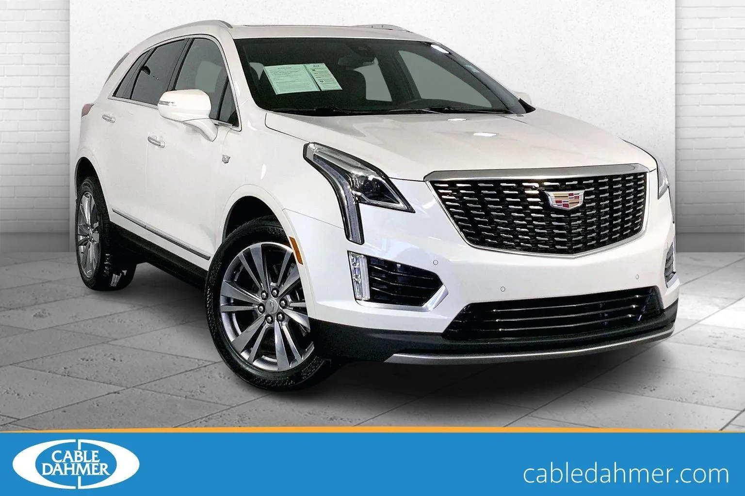2025 Cadillac XT5 Premium Luxury's photo