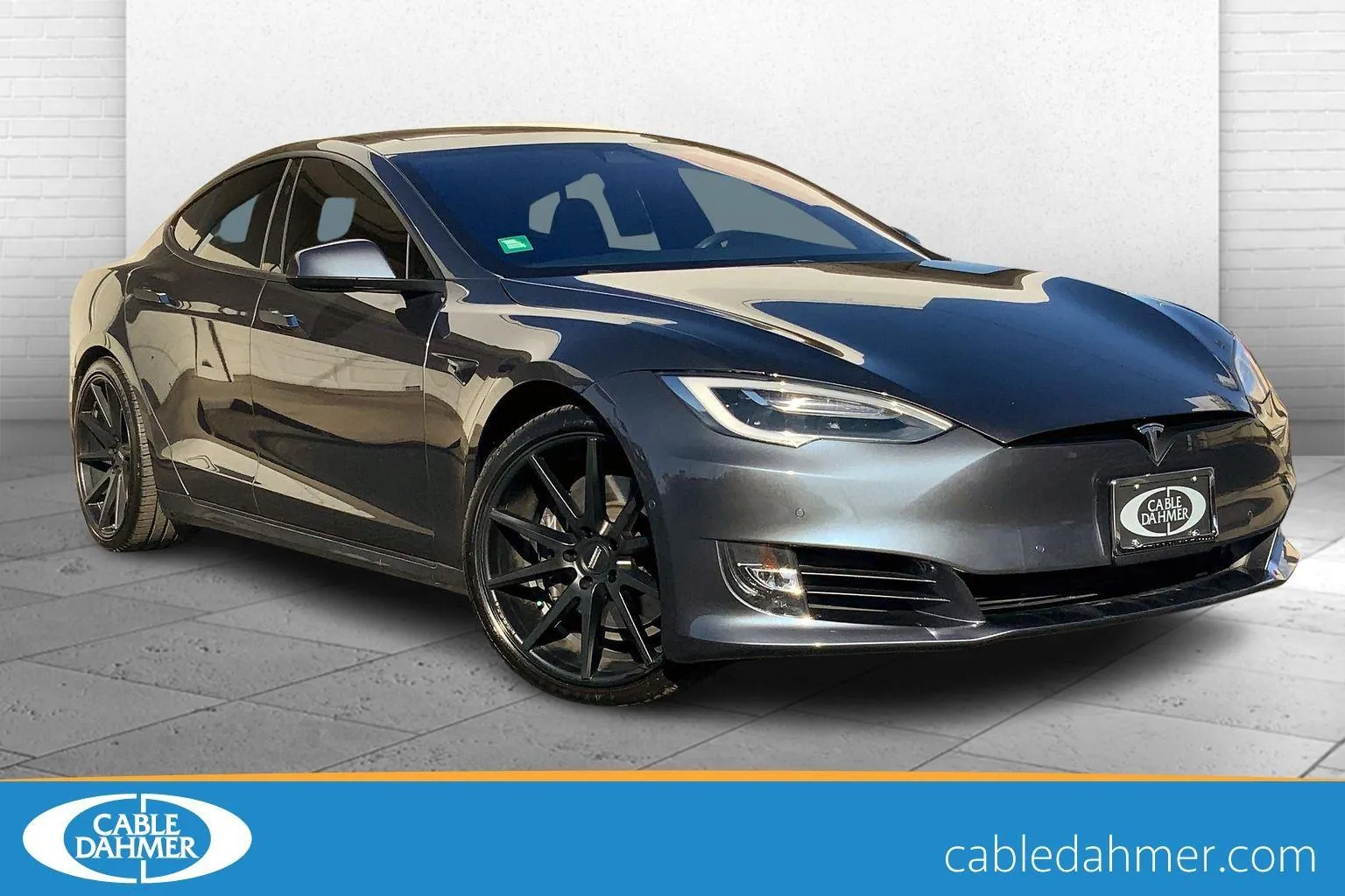 Used 2017 Tesla Model S 100D with VIN 5YJSA1E27HF231660 for sale in Kansas City, MO