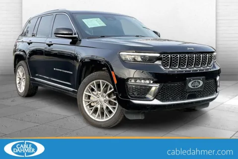 Black 2023 Jeep Grand Cherokee Summit for sale in Independence, MO