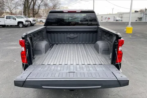 More photos of 2023 Chevrolet Silverado 1500 Custom Trail Boss at Cable Dahmer Chevrolet of Independence, MO