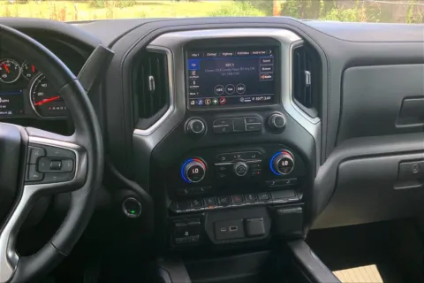 More photos of 2021 Chevrolet Silverado 1500 LT Trail Boss at Cable Dahmer Chevrolet of Independence, MO