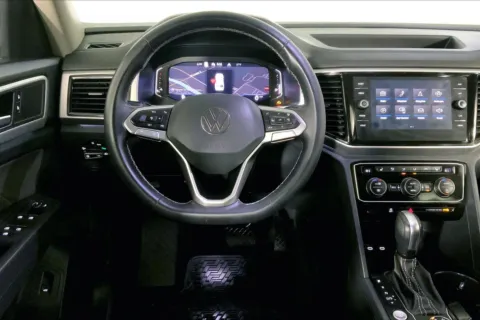 More photos of 2023 Volkswagen Atlas 3.6L V6 SEL at Cable Dahmer Chevrolet of Independence, MO