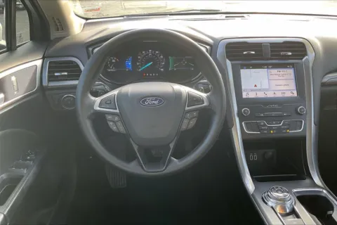 More photos of 2019 Ford Fusion SE at Cable Dahmer Chevrolet of Independence, MO