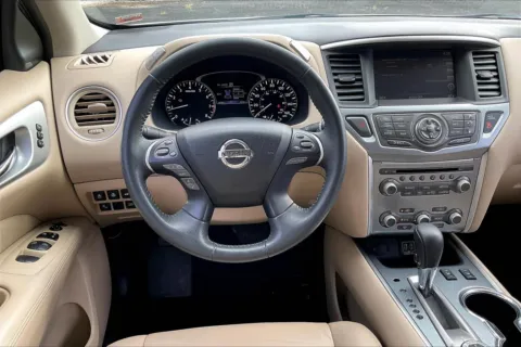 More photos of 2018 Nissan Pathfinder SL at Cable Dahmer Chevrolet of Independence, MO