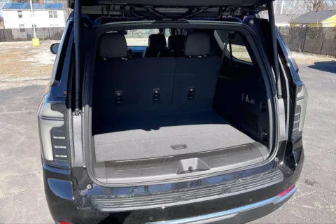 More photos of 2026 Chevrolet Suburban LT at Cable Dahmer Chevrolet of Independence, MO