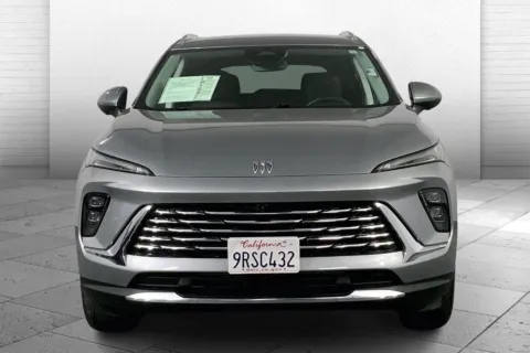 Photos of 2025 Buick Envision Preferred for sale in Independence, MO at Cable Dahmer Chevrolet of Independence