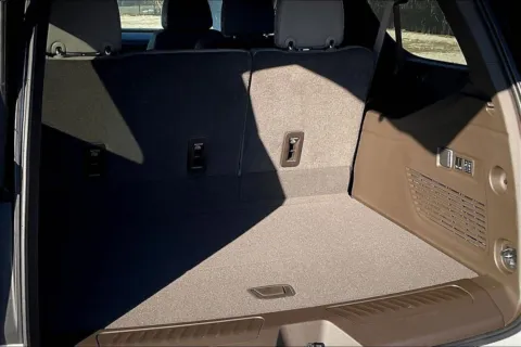 More photos of 2026 Chevrolet Suburban LT at Cable Dahmer Chevrolet of Independence, MO