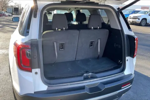 More photos of 2023 GMC Acadia AT4 at Cable Dahmer Chevrolet of Independence, MO