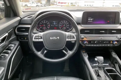 More photos of 2022 Kia Telluride EX at Cable Dahmer Chevrolet of Independence, MO