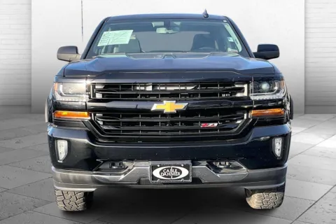 Photos of 2017 Chevrolet Silverado 1500 LT for sale in Independence, MO at Cable Dahmer Chevrolet of Independence