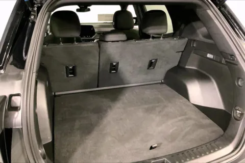 More photos of 2025 Chevrolet Equinox LT at Cable Dahmer Chevrolet of Independence, MO