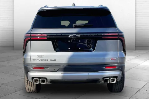 More photos of 2026 Chevrolet Traverse Z71 at Cable Dahmer Chevrolet of Independence, MO