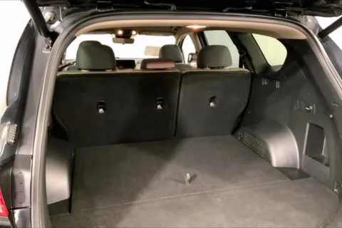 More photos of 2023 Hyundai Santa Fe SEL at Cable Dahmer Chevrolet of Independence, MO