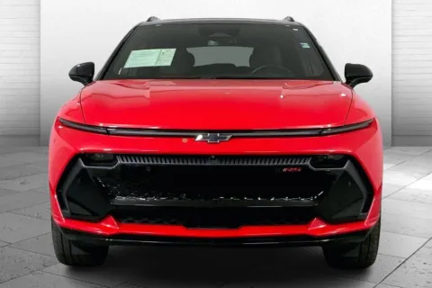 Photos of 2024 Chevrolet Equinox EV 3RS for sale in Independence, MO at Cable Dahmer Chevrolet of Independence