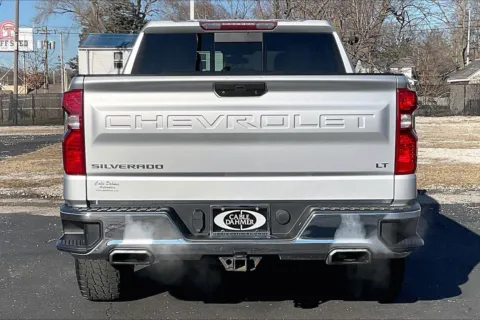 Another view of 2019 Chevrolet Silverado 1500 LT for sale in Independence, MO at Cable Dahmer Chevrolet of Independence