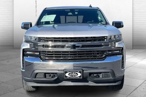 Photos of 2019 Chevrolet Silverado 1500 LT for sale in Independence, MO at Cable Dahmer Chevrolet of Independence