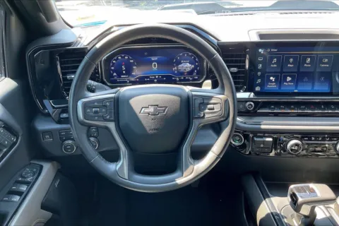 More photos of 2022 Chevrolet Silverado 1500 ZR2 at Cable Dahmer Chevrolet of Independence, MO