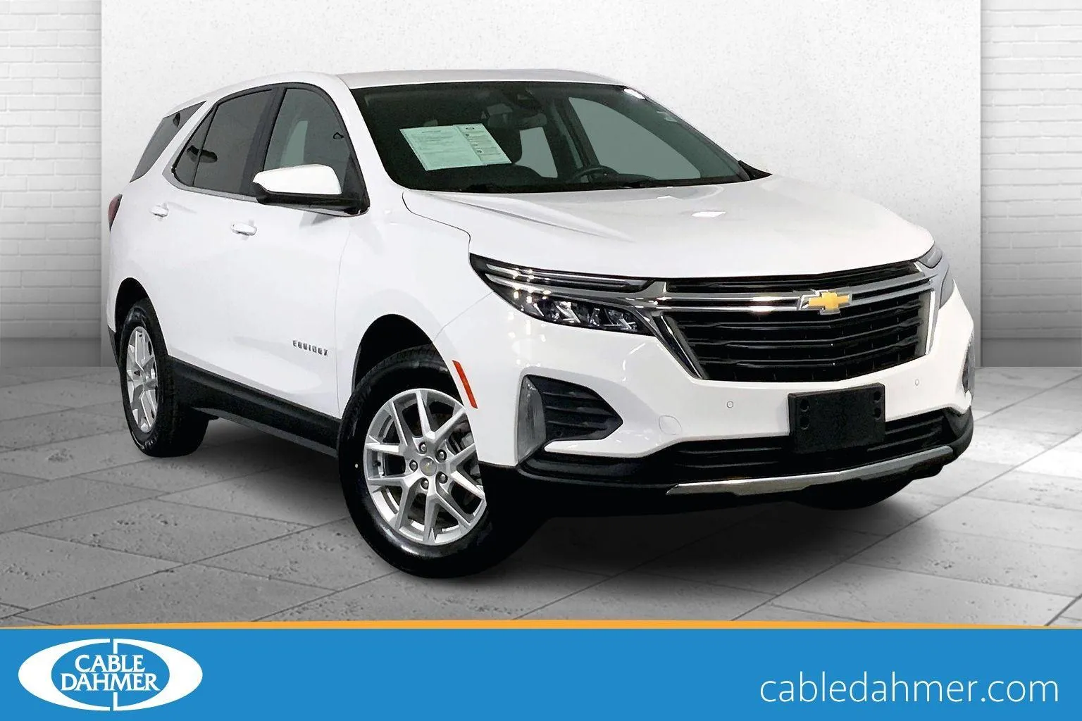 Used 2022 Chevrolet Equinox LT with VIN 3GNAXUEV7NL256875 for sale in Kansas City