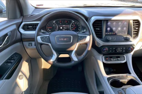 More photos of 2023 GMC Acadia SLT at Cable Dahmer Chevrolet of Independence, MO