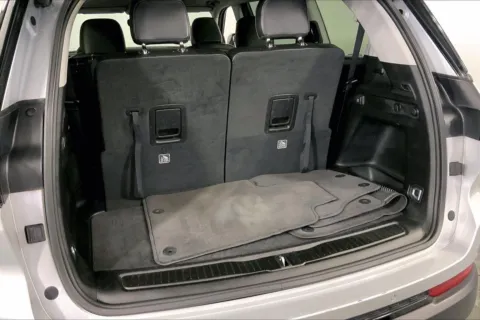 More photos of 2022 Jeep Grand Cherokee L Limited at Cable Dahmer Chevrolet of Independence, MO