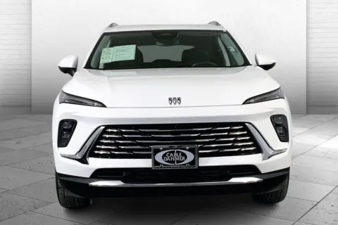 Photos of 2025 Buick Envision Preferred for sale in Independence, MO at Cable Dahmer Chevrolet of Independence