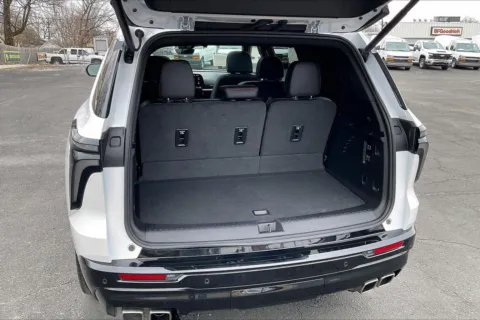 More photos of 2025 Chevrolet Traverse RS at Cable Dahmer Chevrolet of Independence, MO