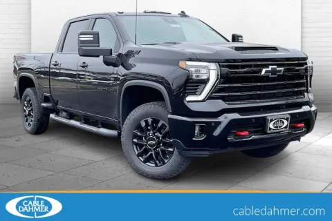 Black 2026 Chevrolet Silverado 2500 HD LT for sale in Independence, MO