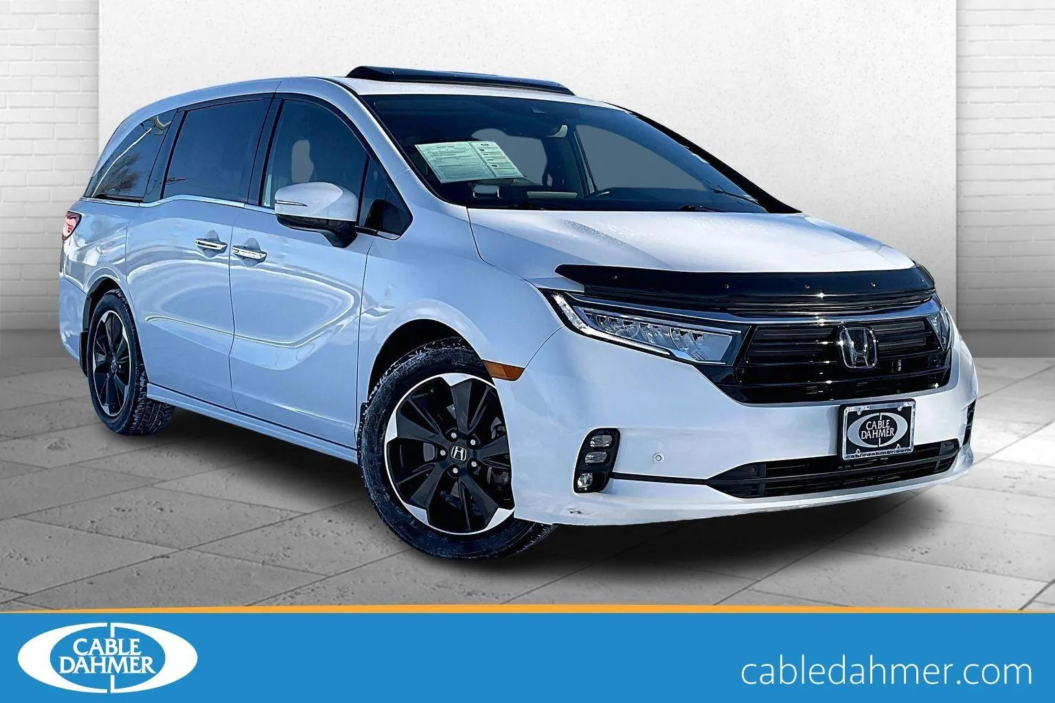 White 2022 Honda Odyssey Elite for sale in Independence, MO