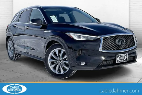 Black 2020 INFINITI QX50 LUXE for sale in Independence, MO