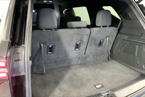 More photos of 2024 Chevrolet Traverse LT at Cable Dahmer Chevrolet of Independence, MO