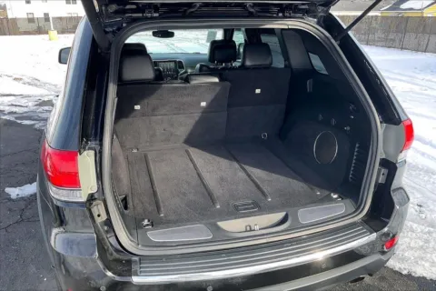 More photos of 2017 Jeep Grand Cherokee Limited at Cable Dahmer Chevrolet of Independence, MO