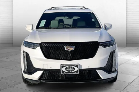 Photos of 2020 Cadillac XT6 Sport for sale in Independence, MO at Cable Dahmer Chevrolet of Independence