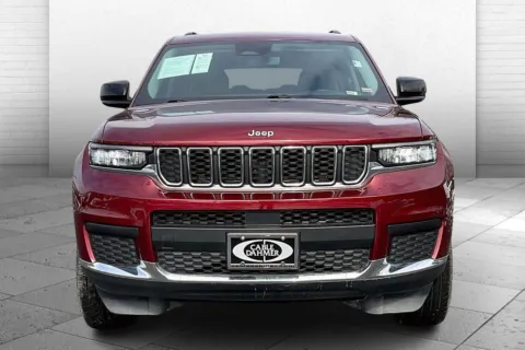 Photos of 2022 Jeep Grand Cherokee L Laredo for sale in Independence, MO at Cable Dahmer Chevrolet of Independence