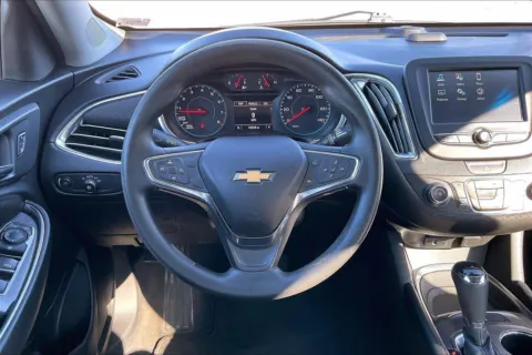 More photos of 2018 Chevrolet Malibu LT at Cable Dahmer Chevrolet of Independence, MO