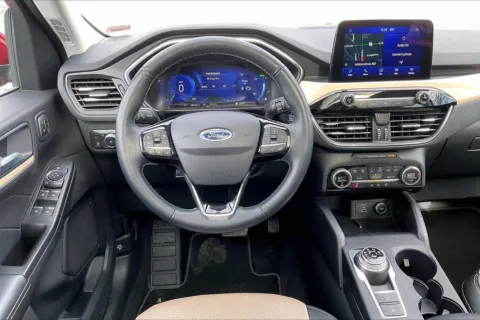 More photos of 2021 Ford Escape Titanium Hybrid at Cable Dahmer Chevrolet of Independence, MO
