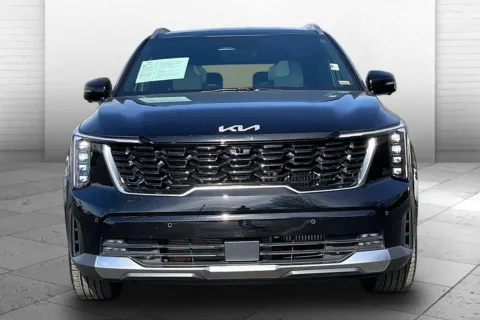 Photos of 2025 Kia Sorento Hybrid SX Prestige for sale in Independence, MO at Cable Dahmer Chevrolet of Independence