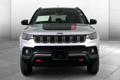 Photos of 2024 Jeep Compass Trailhawk for sale in Independence, MO at Cable Dahmer Chevrolet of Independence