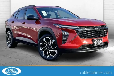 Orange 2024 Chevrolet Trax 2RS for sale in Independence, MO