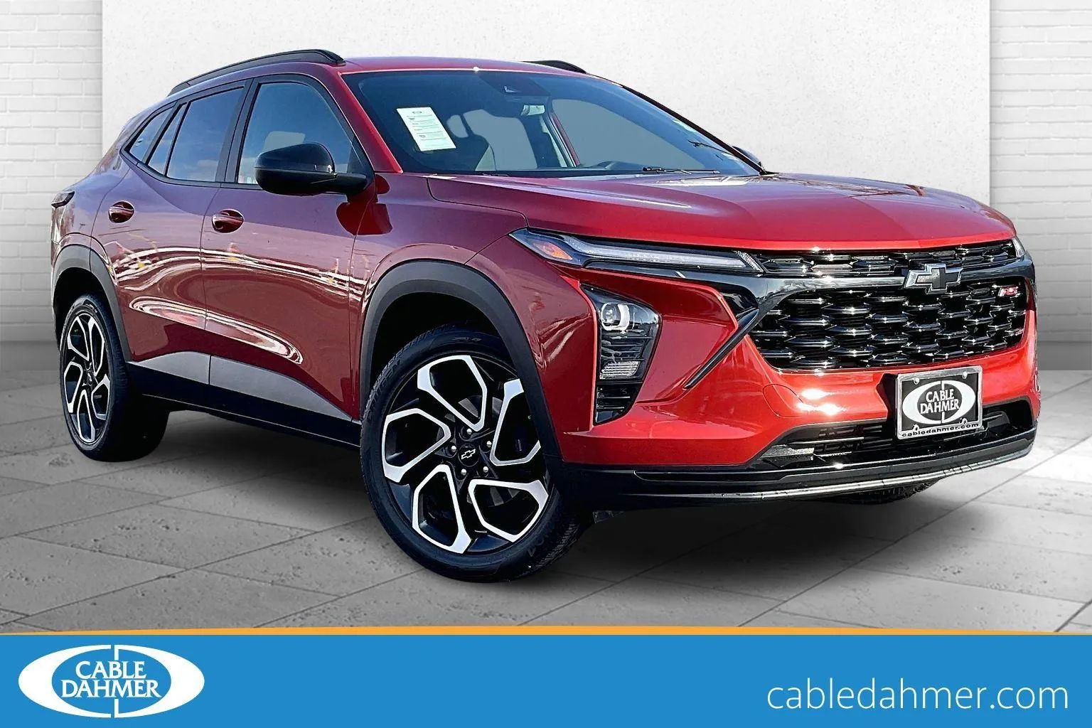 Orange 2024 Chevrolet Trax 2RS for sale in Independence, MO