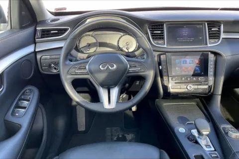 More photos of 2020 INFINITI QX50 LUXE at Cable Dahmer Chevrolet of Independence, MO