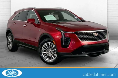 Used 2022 Cadillac XT4 Premium Luxury for sale in Kansas City, MO