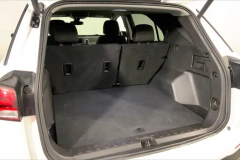 More photos of 2024 Chevrolet Equinox LT at Cable Dahmer Chevrolet of Independence, MO